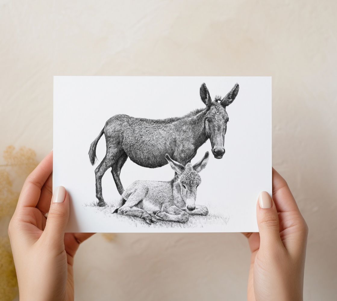 5x7 Animal Artwork in Bamboo Stand